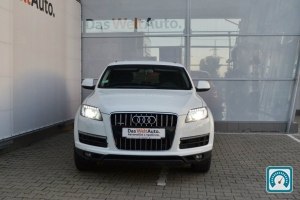 Audi Q7  2013 713701