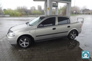 Opel Astra  2008 715326