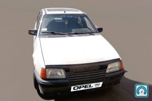 Opel Kadett  1986 716919