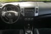 Mitsubishi Outlander XL New 2011.  12