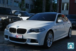 BMW 5 Series M 2012 719238