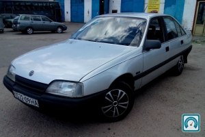 Opel Omega  1988 719464