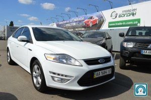 Ford Mondeo  2013 719725