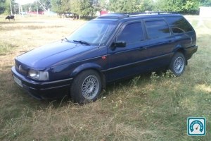 Volkswagen Passat  1992 721675
