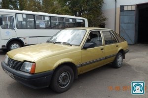 Opel Ascona  1984 721756