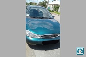 Ford Mondeo  2000 722523