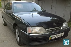 Opel Omega A 2.0i GL 1992 724220