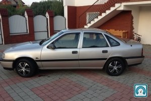 Opel Vectra  1991 724475