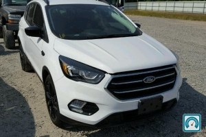 Ford Escape  2017 724976