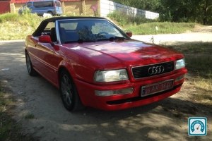 Audi 80  1994 725303