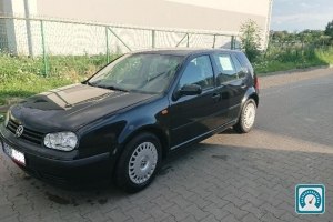 Volkswagen Golf 4 1999 727343