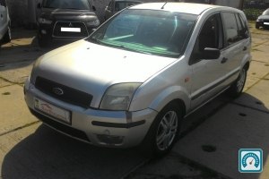 Ford Fusion  2003 728919