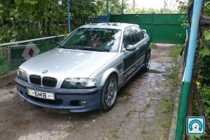 BMW 3 Series  2000 729154