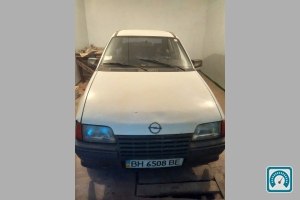Opel Kadett  1988 732239
