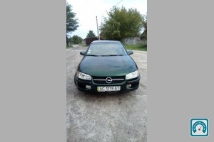 Opel Omega  1995 732725