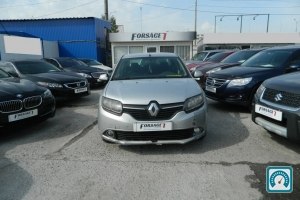 Renault Logan  2013 733083