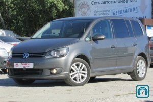 Volkswagen Touran  2012 733503