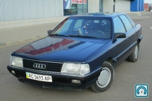 Audi 100  1988 734102