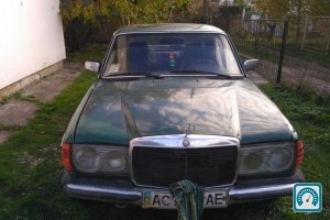 Mercedes 190  1980 736381