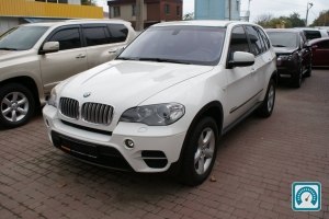 BMW X5  2012 736584