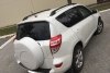 Toyota RAV4  2010.  4