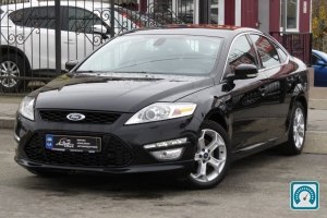 Ford Mondeo  2012 739304