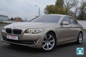 BMW 5 Series  2010 739364