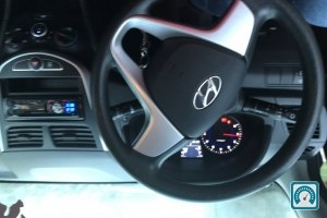 Hyundai Accent  2012 739941