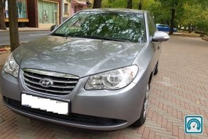 Hyundai Elantra  2011 741565