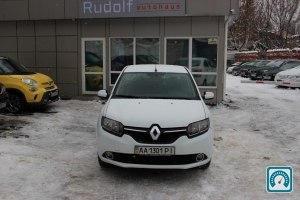 Renault Logan  2013 743159
