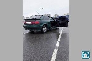 Audi 80  1992 744525