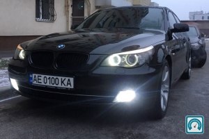 BMW 5 Series  2008 744823