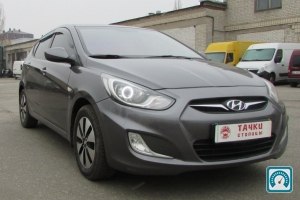 Hyundai Accent  2012 745302