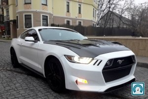 Ford Mustang  2015 745566