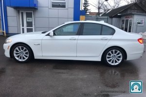BMW 5 Series 530 2011 745863