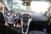 Opel Astra J 2011.  4