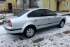 Volkswagen Passat  2001.  6