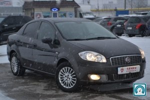Fiat Linea  2010 748652