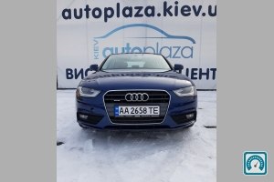 Audi A4  2012 748835