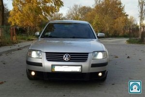 Volkswagen Passat  2001 748989