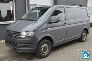 Volkswagen Transporter  2016 749101