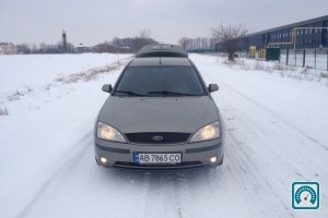 Ford Mondeo  2001 749246