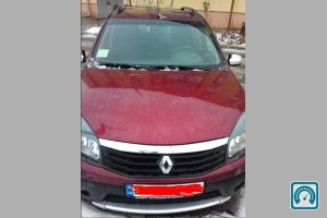Renault Sandero  2012 749480