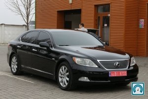 Lexus LS Long Ottoman 2008 749635