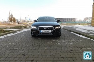 Audi A4  2010 751213