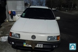 Volkswagen Passat b3 1993 752380