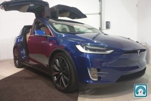 Tesla Model X 90D 2016 753158