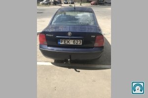 Volkswagen Passat  1998 753966