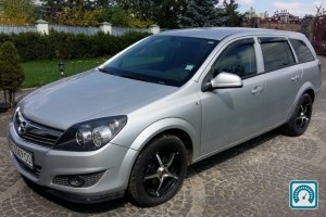 Opel Astra H 2011 753977