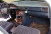 Mercedes E-Class - comfort. 1989.  11
